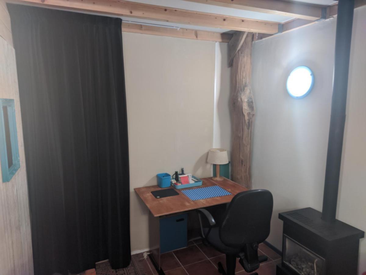 Logeerruimte In Gerenoveerde Boerderij In Wachtumアパートメント エクステリア 写真
